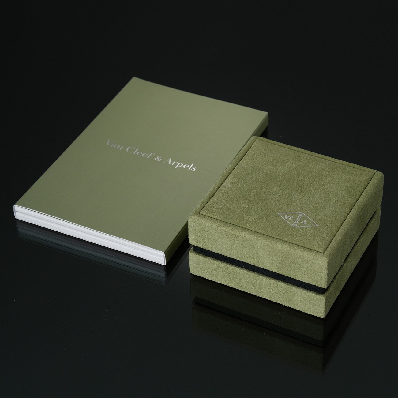 Van Cleef & Arpels(USED)반클리프앤아펠 빈티지 알함브라 이어링